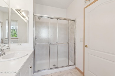 Well maintained 2BR, 2BA end-unit ranch located in sought-after on Four Seasons Spa and Country Club in New Jersey - for sale on GolfHomes.com, golf home, golf lot