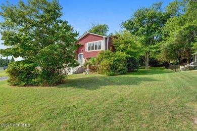 Just Listed on the Atlantis Golf Course! Welcome to this on Ocean County Golf Course At Atlantis in New Jersey - for sale on GolfHomes.com, golf home, golf lot