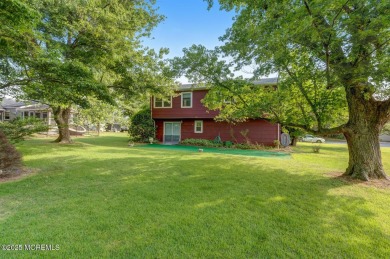 Just Listed on the Atlantis Golf Course! Welcome to this on Ocean County Golf Course At Atlantis in New Jersey - for sale on GolfHomes.com, golf home, golf lot