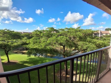 MUST SEE! Beautiful completely remodeled penthouse 2/2 condo in on Sunrise Lakes Phase IV Golf Course in Florida - for sale on GolfHomes.com, golf home, golf lot
