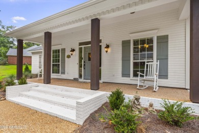 This inviting 5-bedroom, 2.5-bathroom home offers a perfect on Castlewoods Golf Club in Mississippi - for sale on GolfHomes.com, golf home, golf lot