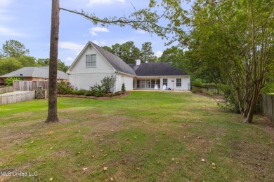This inviting 5-bedroom, 2.5-bathroom home offers a perfect on Castlewoods Golf Club in Mississippi - for sale on GolfHomes.com, golf home, golf lot