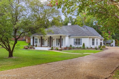 This inviting 5-bedroom, 2.5-bathroom home offers a perfect on Castlewoods Golf Club in Mississippi - for sale on GolfHomes.com, golf home, golf lot
