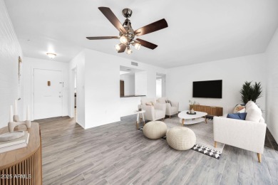 Thoughtfully designed, spacious floorplan just steps away from on Sun City South Golf Course in Arizona - for sale on GolfHomes.com, golf home, golf lot