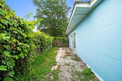 Beautiful spacious Home for sale. Home recently reduced to on Saint Josephs Bay Country Club in Florida - for sale on GolfHomes.com, golf home, golf lot
