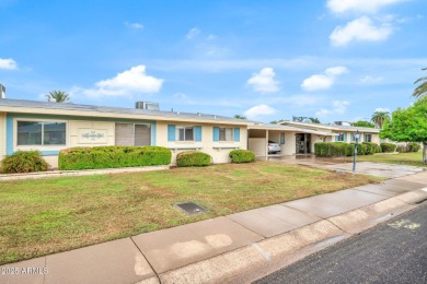 Thoughtfully designed, spacious floorplan just steps away from on Sun City South Golf Course in Arizona - for sale on GolfHomes.com, golf home, golf lot