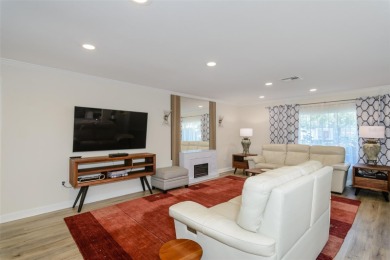 Looking for a move-in ready, completely updated 2Br/2Ba/2Gar on Lansbrook Golf Club in Florida - for sale on GolfHomes.com, golf home, golf lot
