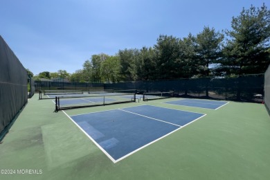 Welcome to this beautifully updated 2-bedroom, 1.5-bath ranch in on Rossmoor Golf Club in New Jersey - for sale on GolfHomes.com, golf home, golf lot