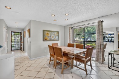 Welcome to Hunters Run Country Club! This 2 bedroom, 2 bathroom on Hunters Run Golf and Country Club in Florida - for sale on GolfHomes.com, golf home, golf lot