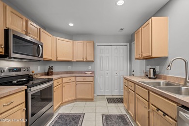 This attractive three-bedroom, two-bath brick ranch offers a on Masonboro Country Club in North Carolina - for sale on GolfHomes.com, golf home, golf lot