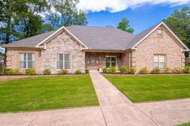 Beautiful 4 bedroom, 2 bath, & BONUS ROOM home in Benton on a on Silver Springs Country Club in Arkansas - for sale on GolfHomes.com, golf home, golf lot