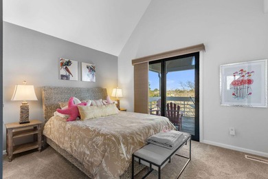 Gorgeous Racquet Club townhome with breathtaking marsh and creek on The Seabrook Island Club in South Carolina - for sale on GolfHomes.com, golf home, golf lot