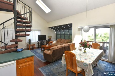 This beautiful 3-bedroom 2 bath end unit located on the golf on Minerals Golf Club in New Jersey - for sale on GolfHomes.com, golf home, golf lot