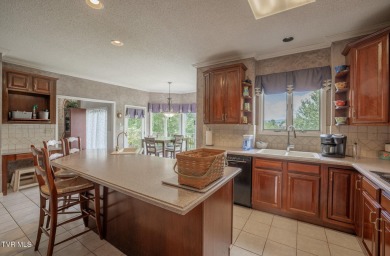 **Distinguished Executive Residence on Glenrochie Golf Course | on  in Virginia - for sale on GolfHomes.com, golf home, golf lot