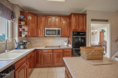 **Distinguished Executive Residence on Glenrochie Golf Course | on  in Virginia - for sale on GolfHomes.com, golf home, golf lot