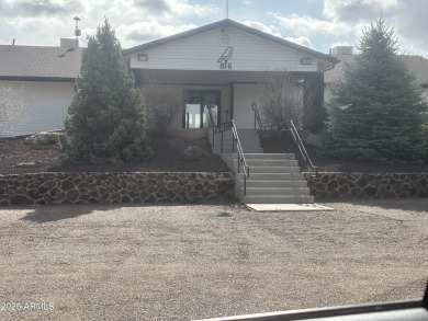 Nestled in the prestigious Eagle Crest neighborhood, this prime on Silver Creek Golf Club in Arizona - for sale on GolfHomes.com, golf home, golf lot