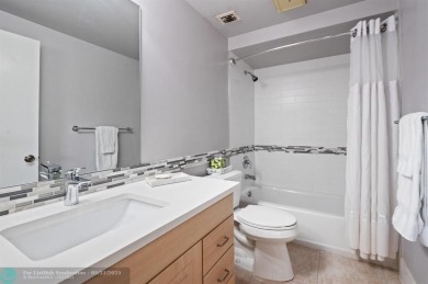 Welcome to this charming and updated 2-bedroom, 2-bathroom on PGA National Golf Club in Florida - for sale on GolfHomes.com, golf home, golf lot