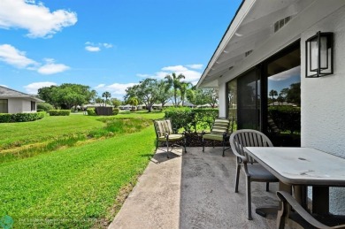 Welcome to this charming and updated 2-bedroom, 2-bathroom on PGA National Golf Club in Florida - for sale on GolfHomes.com, golf home, golf lot