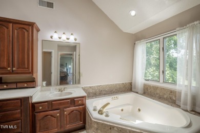 **Distinguished Executive Residence on Glenrochie Golf Course | on  in Virginia - for sale on GolfHomes.com, golf home, golf lot