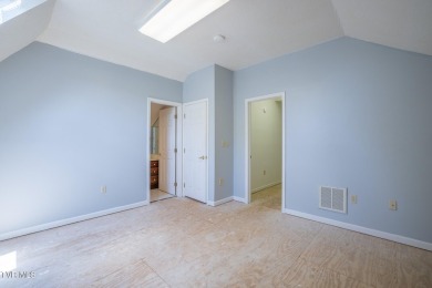 **Distinguished Executive Residence on Glenrochie Golf Course | on  in Virginia - for sale on GolfHomes.com, golf home, golf lot