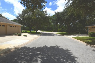 Savannah Square Serenity. Step into this charming 2 bed, 2 bath on The Grand Club - Pine Lakes Course in Florida - for sale on GolfHomes.com, golf home, golf lot
