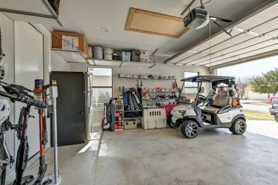 Welcome to 341 Sun Ray in Horseshoe Bay West! This charming on Ram Rock Golf Course in Texas - for sale on GolfHomes.com, golf home, golf lot