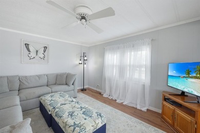 Welcome to 398 Sumac Cres in award winning Maple Leaf Golf & on Maple Leaf Golf and Country Club in Florida - for sale on GolfHomes.com, golf home, golf lot