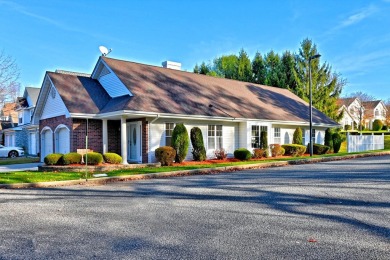 Welcome to this charming 2-bedroom, 2-bathroom home, located in on Birchwood at Spring Lake in New York - for sale on GolfHomes.com, golf home, golf lot