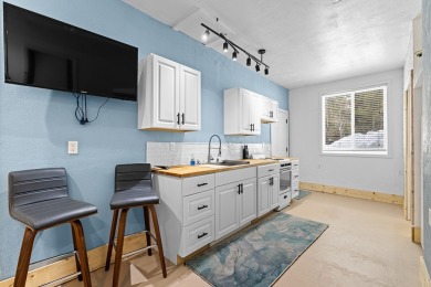 Discover the perfect blend of comfort and convenience in this on McCall Municipal Golf Course in Idaho - for sale on GolfHomes.com, golf home, golf lot