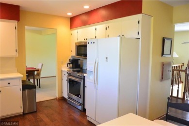 Welcome to golf course living!!  Take a look at this 3 bedroom on Glencoe Country Club in Minnesota - for sale on GolfHomes.com, golf home, golf lot