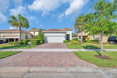 This beautifully maintained home offers the perfect blend of on PGA Golf Club in PGA Village in Florida - for sale on GolfHomes.com, golf home, golf lot