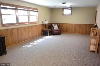 Welcome to golf course living!!  Take a look at this 3 bedroom on Glencoe Country Club in Minnesota - for sale on GolfHomes.com, golf home, golf lot