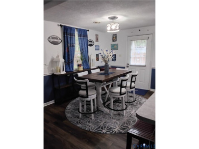 ONE STORY LIVING AT IT'S BEST - THIS ADORABLE HOME IS TRULY A * on Pendleton Golf Club in Virginia - for sale on GolfHomes.com, golf home, golf lot