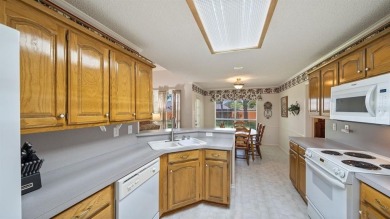 Charming 3-bedroom custom home with recent updates near the on Creekview Golf Club in Texas - for sale on GolfHomes.com, golf home, golf lot