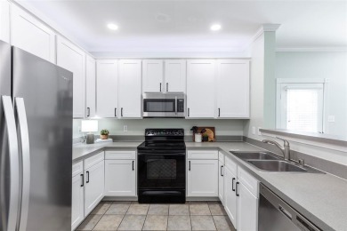 Gorgeous Updated Home in Ridgeview Ranch! Nestled on a quiet on Ridgeview Ranch Golf Club in Texas - for sale on GolfHomes.com, golf home, golf lot