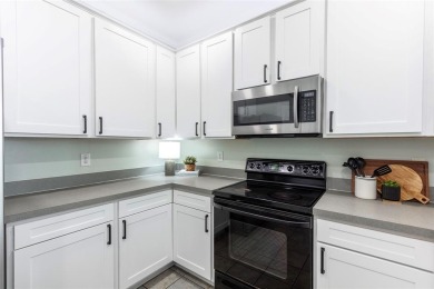 Gorgeous Updated Home in Ridgeview Ranch! Nestled on a quiet on Ridgeview Ranch Golf Club in Texas - for sale on GolfHomes.com, golf home, golf lot