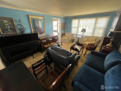 Welcome to this inviting end-unit ranch-style 2 bedroom, 1 bath on Rossmoor Golf Club in New Jersey - for sale on GolfHomes.com, golf home, golf lot
