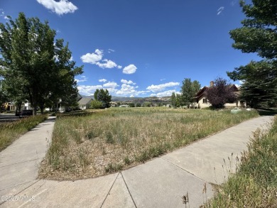 Build a dream house on the last lot available on Sawmill Circle on Eagle Ranch in Colorado - for sale on GolfHomes.com, golf home, golf lot