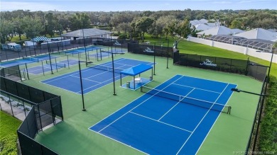 Welcome to this beautifully remodeled 2 bedroom, 2 bathroom on  in Florida - for sale on GolfHomes.com, golf home, golf lot