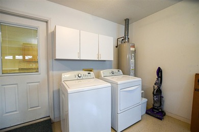 Welcome to your new beginning.  Well maintained home, close to on Eagle Ridge At Spruce Creek Country Club in Florida - for sale on GolfHomes.com, golf home, golf lot