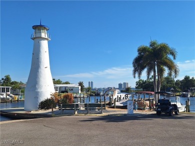 WATERFRONT COMMUNITY - MEMBERSHIP SHARE INCLUDED - AMAZING PRICE on Riverbend Golf and Country Club in Florida - for sale on GolfHomes.com, golf home, golf lot