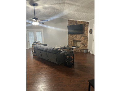 Beautifully renovated 3 bed/2.5 bath house within minutes of the on Paintsville Country Club in Kentucky - for sale on GolfHomes.com, golf home, golf lot