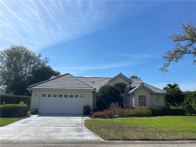 Welcome to Your Next Home! This spacious home is nestled in a on Gateway Golf and Country Club in Florida - for sale on GolfHomes.com, golf home, golf lot