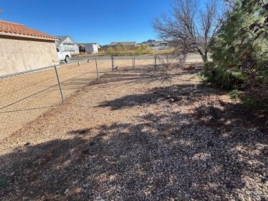 3 bedroom, 2 bath stucco home with attached 2-car garage on a on Valle Vista Golf Course in Arizona - for sale on GolfHomes.com, golf home, golf lot