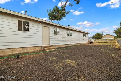 4 Bedroom Site-Built Home: Spacious accommodation suitable for on Silver Creek Golf Club in Arizona - for sale on GolfHomes.com, golf home, golf lot