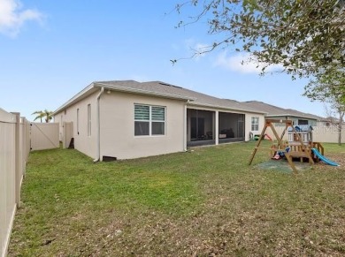 This sophisticated 4-bedroom, 2-bathroom home offers an on Forest Lake Golf Club in Florida - for sale on GolfHomes.com, golf home, golf lot