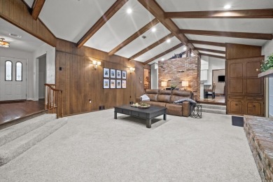 Fully remodeled and updated throughout. New roof in 2024 on Foxwood Golf Club in Arkansas - for sale on GolfHomes.com, golf home, golf lot