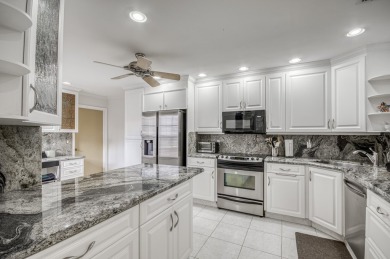 Charming 55+ community villa in Applegate at Indian Springs on Indian Spring Golf and Country Club in Florida - for sale on GolfHomes.com, golf home, golf lot