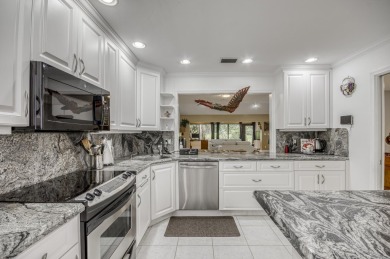Charming 55+ community villa in Applegate at Indian Springs on Indian Spring Golf and Country Club in Florida - for sale on GolfHomes.com, golf home, golf lot