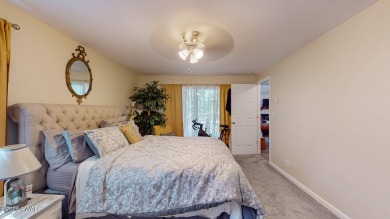 Welcome to 125 Country Club Dr., an open and bright on Lords Valley Country Club, Inc in Pennsylvania - for sale on GolfHomes.com, golf home, golf lot